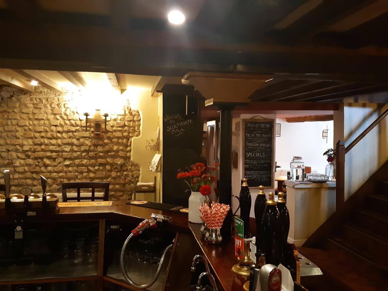 Sculthorpe Mill Hotel Fakenham Luaran gambar